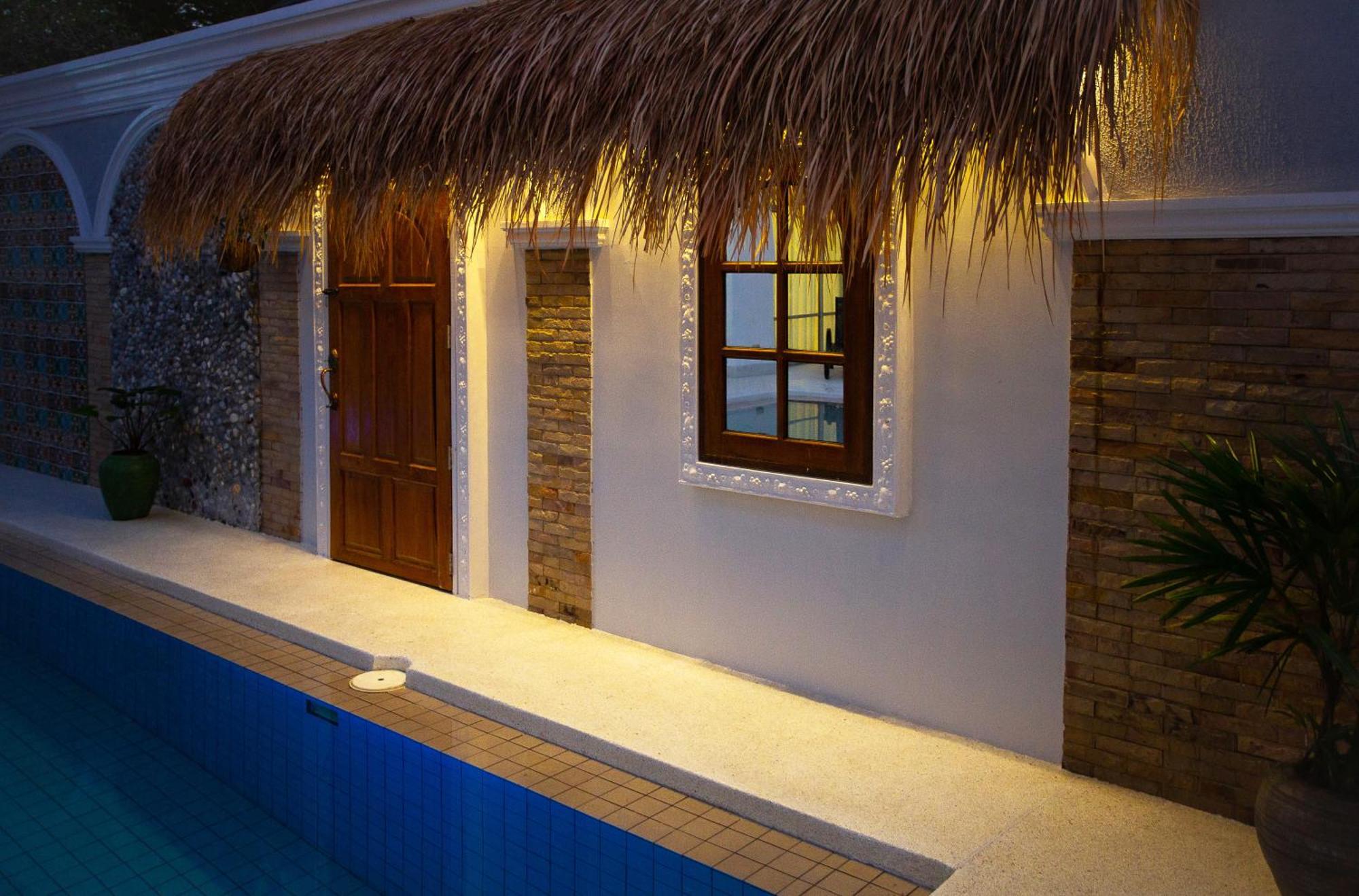 Nagawari Art Maldives Pattaya Villa Na Chom Thian Eksteriør bilde