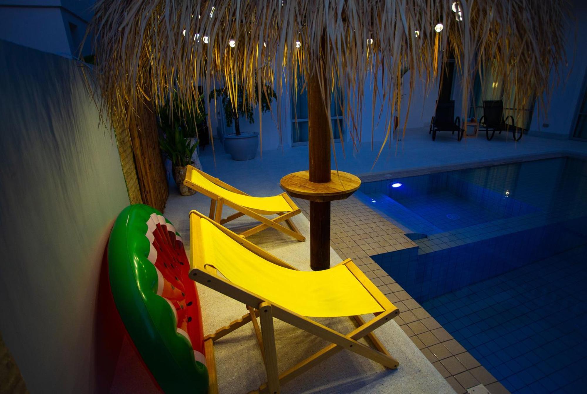 Nagawari Art Maldives Pattaya Villa Na Chom Thian Eksteriør bilde